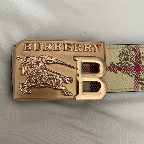 Burberry belt Pretty good condition - Picture 1 of 2